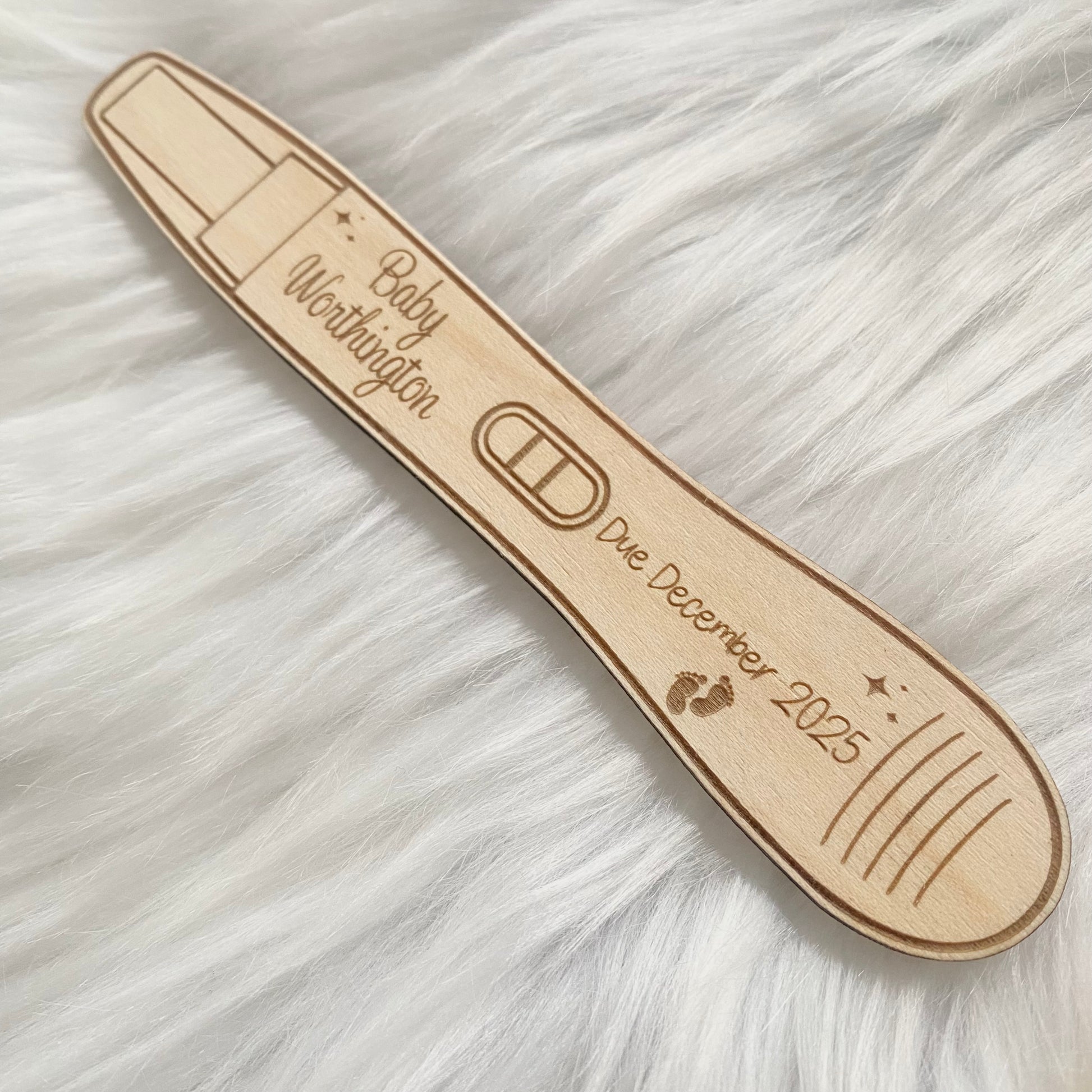 Wooden pregnancy reveal keepsake test